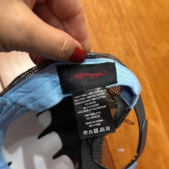 NWT Ed Hardy Trucker Hat Embroidered Tattoo Eagle Skull Blue Sky Mesh Snapback - Picture 6 of 7